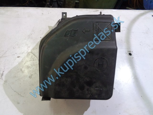 obla na poistky na citroen c4 picasso, 1,6hdi, 9658447380